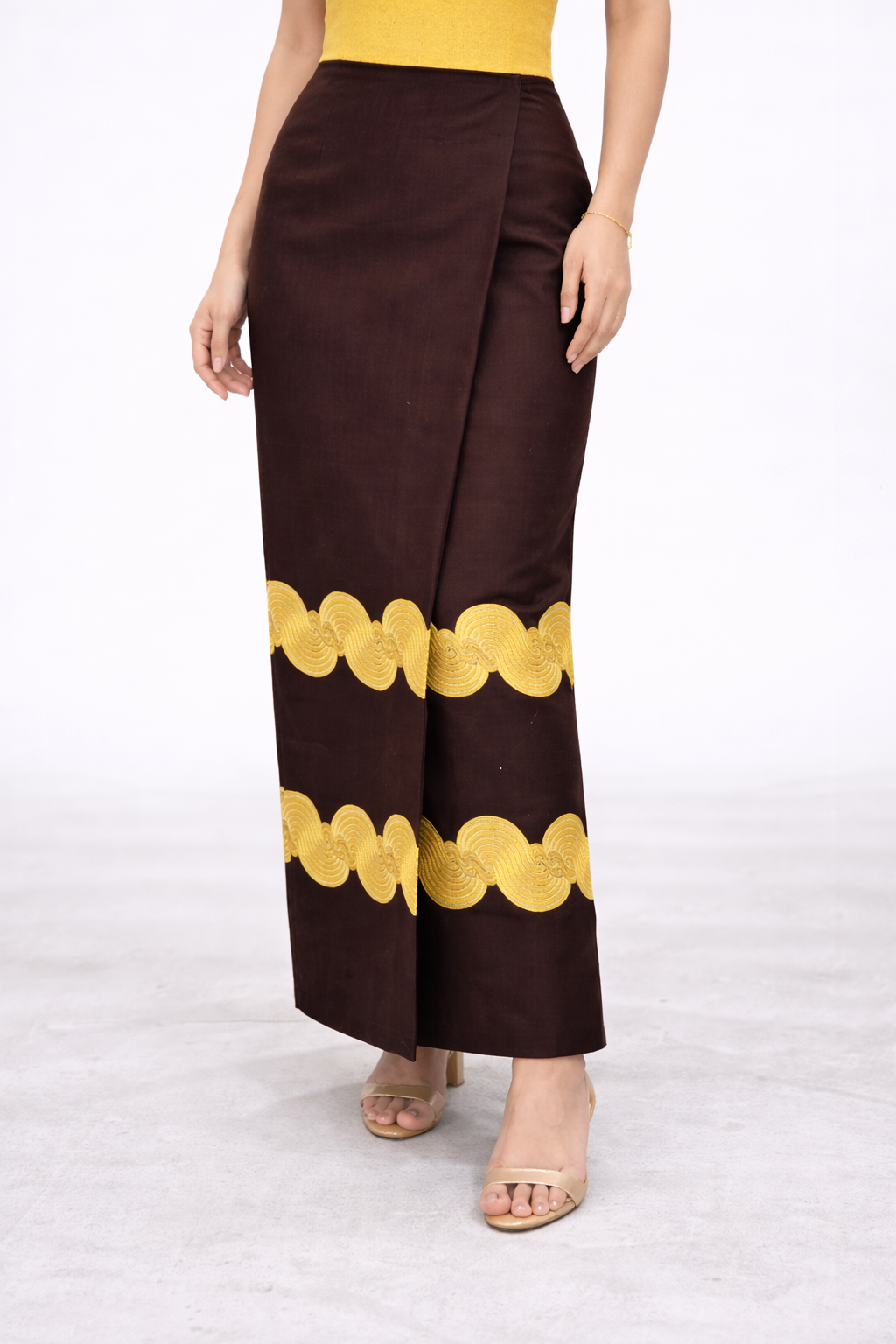 A Chate Burmese Skirt